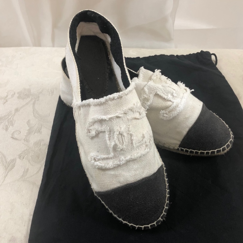 !SOLD!! vintage first generation espadrilles 🥿